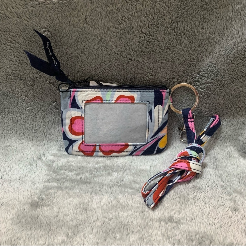 NWT Zip ID & Lanyard - Mod Paisley​​​